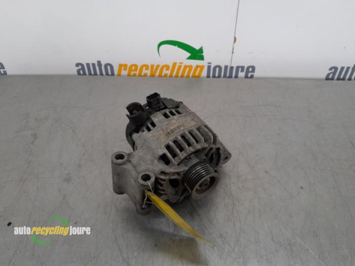 Gebruikte Dynamo Ford Focus 1 Wagon 1.4 16V Prijs € 29,99 Margeregeling aangeboden door Autorecycling Joure B.V.