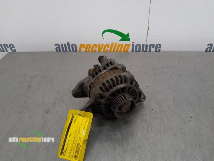 Gebruikte Dynamo Mitsubishi Colt (CJ) 1.3 GL,GLX 12V Prijs € 34,99 Margeregeling aangeboden door Autorecycling Joure B.V.
