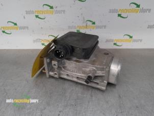Gebruikte Luchthoeveelheidsmeter BMW 3 serie (E30/2) 316i Prijs € 44,99 Margeregeling aangeboden door Autorecycling Joure B.V.