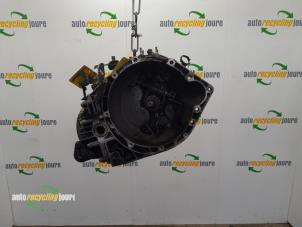 Gebruikte Versnellingsbak Peugeot Boxer (244) 2.2 HDi Prijs € 375,00 Margeregeling aangeboden door Autorecycling Joure B.V.