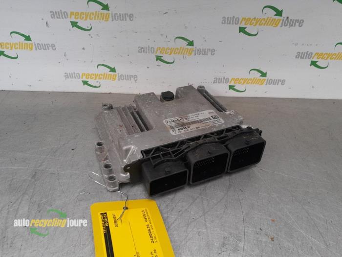 Gebruikte Computer Motormanagement Ford Focus 3 Wagon 1.6 TDCi ECOnetic Prijs € 175,00 Margeregeling aangeboden door Autorecycling Joure B.V.