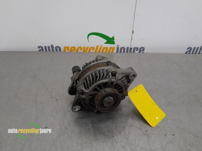 Gebruikte Dynamo Chrysler PT Cruiser 2.4 16V Prijs € 39,99 Margeregeling aangeboden door Autorecycling Joure B.V.