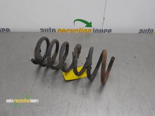 Gebruikte Schroefveer achter Opel Antara (LA6) 2.0 CDTI 16V 4x4 Prijs € 19,99 Margeregeling aangeboden door Autorecycling Joure B.V.