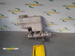 Gebruikte Hoofdremcilinder Opel Antara (LA6) 2.0 CDTI 16V 4x4 Prijs € 49,99 Margeregeling aangeboden door Autorecycling Joure B.V.