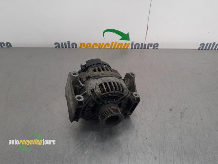 Gebruikte Dynamo Opel Vectra C Caravan 2.2 DIG 16V Prijs € 34,99 Margeregeling aangeboden door Autorecycling Joure B.V.