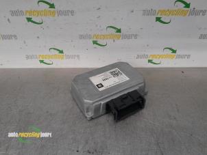 Gebruikte DC/DC converter Opel Astra K Sports Tourer 1.6 CDTI 110 16V Prijs € 60,49 Inclusief btw aangeboden door Autorecycling Joure B.V.