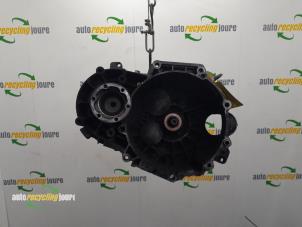 Gebruikte Versnellingsbak Volkswagen Golf VI (5K1) 2.0 TDI 16V Prijs € 249,99 Margeregeling aangeboden door Autorecycling Joure B.V.