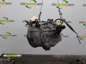 Gebruikte Versnellingsbak Toyota Yaris (P1) 1.0 16V VVT-i Prijs € 100,00 Margeregeling aangeboden door Autorecycling Joure B.V.
