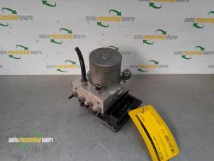 Gebruikte ABS Pomp Peugeot 308 SW (4E/H) 1.6 16V THP 150 Prijs € 99,99 Margeregeling aangeboden door Autorecycling Joure B.V.