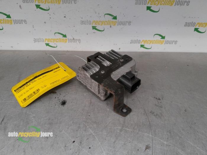 Gebruikte Brandstofpomp module Landrover Range Rover IV (LG) 5.0 V8 32V Supercharged Prijs € 79,99 Margeregeling aangeboden door Autorecycling Joure B.V.