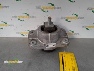 Gebruikte Motorsteun Landrover Range Rover IV (LG) 5.0 V8 32V Supercharged Prijs € 49,99 Margeregeling aangeboden door Autorecycling Joure B.V.