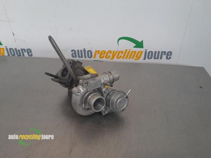 Gebruikte G-lader Renault Clio III (BR/CR) 1.2 16V TCe 100 Prijs € 95,00 Margeregeling aangeboden door Autorecycling Joure B.V.