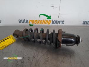 Gebruikte Schokdemper links-achter Toyota Avensis Wagon (T25/B1E) 2.2 D-4D 16V D-CAT Prijs € 29,99 Margeregeling aangeboden door Autorecycling Joure B.V.