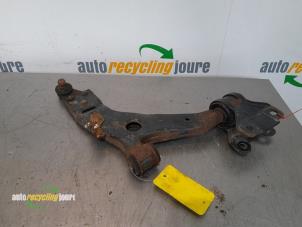 Gebruikte Draagarm rechts-voor Ford Kuga II (DM2) 2.0 TDCi 16V 163 4x4 Prijs € 49,99 Margeregeling aangeboden door Autorecycling Joure B.V.