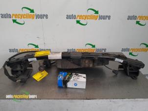 Gebruikte Trekhaak BMW 5 serie Touring (F11) 535d 24V Prijs € 650,00 Margeregeling aangeboden door Autorecycling Joure B.V.