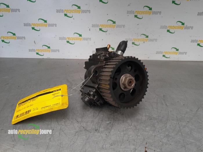 Gebruikte Brandstofpomp Mechanisch Fiat Ducato (250) 2.0 D 115 Multijet Prijs € 275,00 Margeregeling aangeboden door Autorecycling Joure B.V.