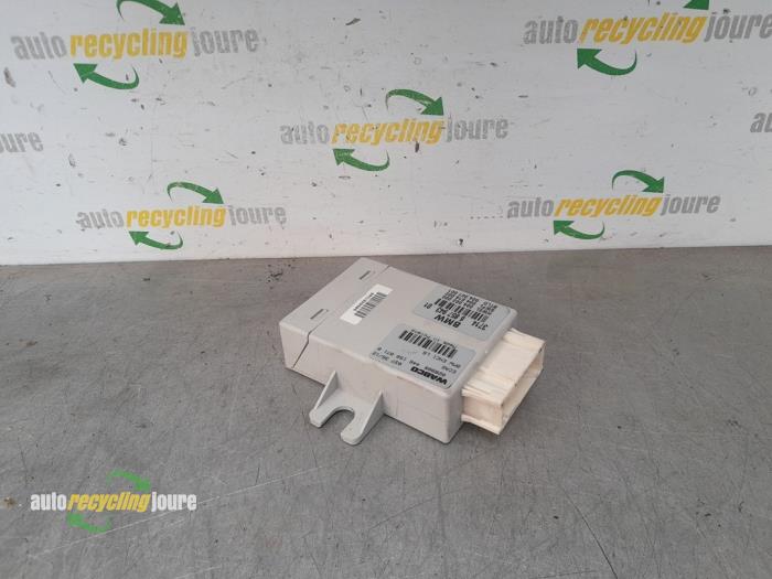 Gebruikte Computer hoogteregeling BMW 5 serie Touring (F11) 535d 24V Prijs € 89,99 Margeregeling aangeboden door Autorecycling Joure B.V.