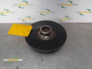 Gebruikte Krukas Poelie BMW 5 serie Touring (F11) 535d 24V Prijs € 125,00 Margeregeling aangeboden door Autorecycling Joure B.V.