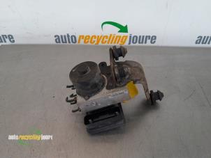 Gebruikte ABS Pomp Mercedes ML I (163) 270 2.7 CDI 20V Prijs € 199,00 Margeregeling aangeboden door Autorecycling Joure B.V.