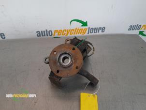 Gebruikte Fusee links-voor Citroen C1 1.0 Vti 68 12V Prijs € 59,99 Margeregeling aangeboden door Autorecycling Joure B.V.