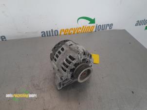 Gebruikte Alternator Dacia Sandero I (BS) 1.2 16V Prijs € 49,99 Margeregeling aangeboden door Autorecycling Joure B.V.