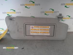 Gebruikte Zonneklep Mercedes C Estate (S204) 2.2 C-200 CDI 16V BlueEFFICIENCY Prijs € 24,99 Margeregeling aangeboden door Autorecycling Joure B.V.