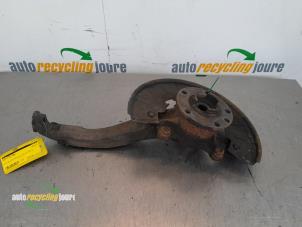 Gebruikte Fusee links-voor Audi Q7 (4LB) 3.0 TDI V6 24V Prijs € 49,99 Margeregeling aangeboden door Autorecycling Joure B.V.