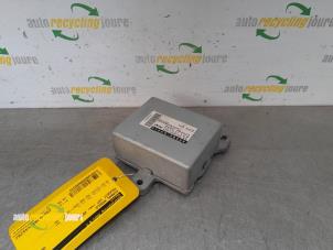 Gebruikte Module Airbag Peugeot 107 1.0 12V Prijs € 49,99 Margeregeling aangeboden door Autorecycling Joure B.V.