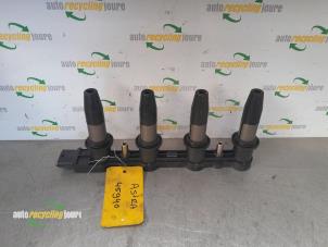 Gebruikte Bobine Opel Astra H SW (L35) 1.6 16V Twinport Prijs € 44,99 Margeregeling aangeboden door Autorecycling Joure B.V.