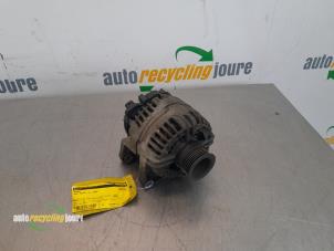 Gebruikte Dynamo Opel Astra H SW (L35) 1.8 16V Prijs € 34,99 Margeregeling aangeboden door Autorecycling Joure B.V.