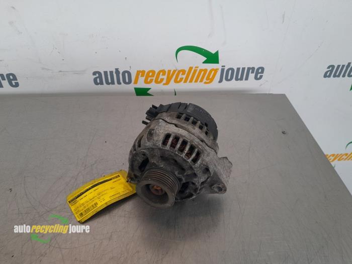Gebruikte Alternator Peugeot Partner Combispace 1.8 Prijs € 44,99 Margeregeling aangeboden door Autorecycling Joure B.V.