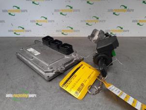 Gebruikte Computer Motormanagement Honda Insight (ZE2) 1.3 16V VTEC Prijs € 169,99 Margeregeling aangeboden door Autorecycling Joure B.V.