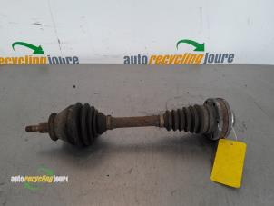 Gebruikte Aandrijfas links-voor Seat Ibiza IV SC (6J1) 1.4 TSI 16V Cupra Prijs € 69,99 Margeregeling aangeboden door Autorecycling Joure B.V.