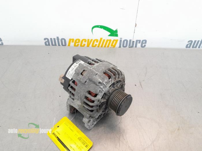 Gebruikte Dynamo Seat Leon (1M1) 1.8 20V Turbo Prijs € 49,99 Margeregeling aangeboden door Autorecycling Joure B.V.