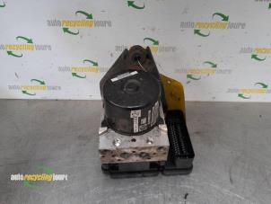 Gebruikte ABS Pomp Volkswagen Touran (1T3) 1.4 16V TSI 140 Prijs € 199,95 Margeregeling aangeboden door Autorecycling Joure B.V.