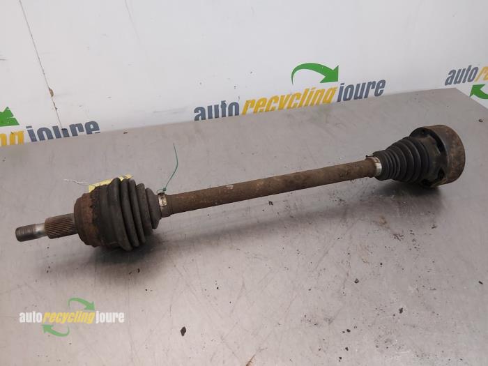 Gebruikte Steekas links-achter Audi A3 (8L1) 1.8 T 20V Quattro Prijs € 39,99 Margeregeling aangeboden door Autorecycling Joure B.V.