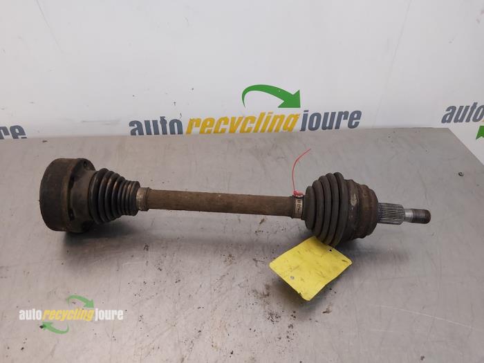 Gebruikte Aandrijfas rechts-achter Audi A3 (8L1) 1.8 T 20V Quattro Prijs € 39,99 Margeregeling aangeboden door Autorecycling Joure B.V.