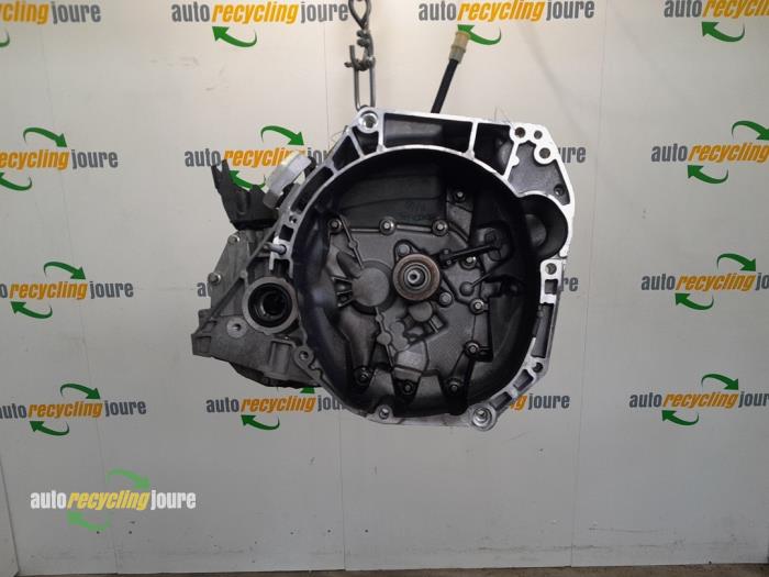 Gebruikte Versnellingsbak Dacia Logan MCV II/III/Sandero Wagon 0.9 TCE 12V LPG Prijs € 349,00 Margeregeling aangeboden door Autorecycling Joure B.V.