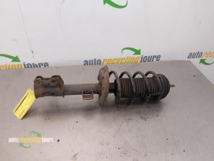 Gebruikte Mac Phersonpoot links-voor Opel Corsa D 1.3 CDTi 16V ecoFLEX Prijs € 39,99 Margeregeling aangeboden door Autorecycling Joure B.V.