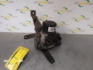 Gebruikte ABS Pomp Kia Sportage (JE) 2.0 CVVT 16V 4x4 Prijs € 69,99 Margeregeling aangeboden door Autorecycling Joure B.V.