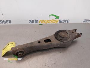 Gebruikte Draagarm rechts-achter Hyundai Santa Fe II (CM) 2.7 V6 24V 4x4 Prijs € 49,99 Margeregeling aangeboden door Autorecycling Joure B.V.