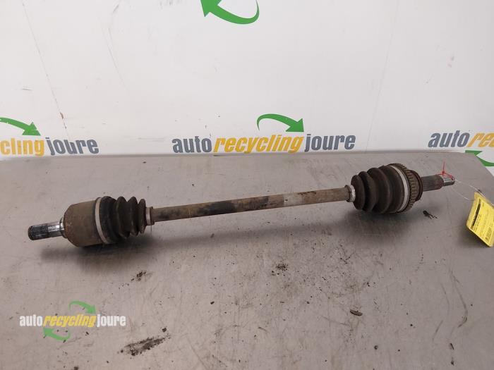 Gebruikte Aandrijfas rechts-achter Hyundai Santa Fe II (CM) 2.7 V6 24V 4x4 Prijs € 39,99 Margeregeling aangeboden door Autorecycling Joure B.V.
