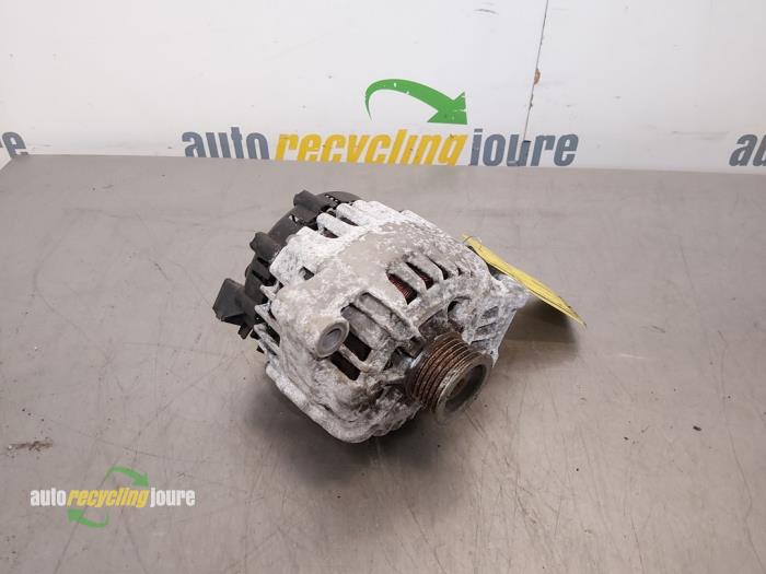 Gebruikte Dynamo Ford Fiesta 6 (JA8) 1.25 16V Prijs € 39,99 Margeregeling aangeboden door Autorecycling Joure B.V.