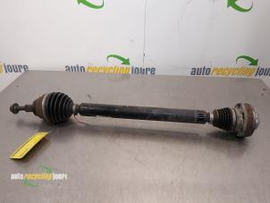 Gebruikte Aandrijfas rechts-voor Skoda Octavia Combi (5EAC) 1.4 TSI 16V Prijs € 89,99 Margeregeling aangeboden door Autorecycling Joure B.V.