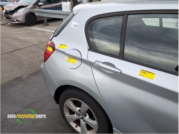 Zijpaneel rechts-achter van een BMW 1 serie (F20) 116i 1.6 16V 2013