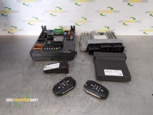Gebruikte Computer Motormanagement Peugeot 508 (8D) 2.0 Hybrid4 16V Prijs € 299,00 Margeregeling aangeboden door Autorecycling Joure B.V.