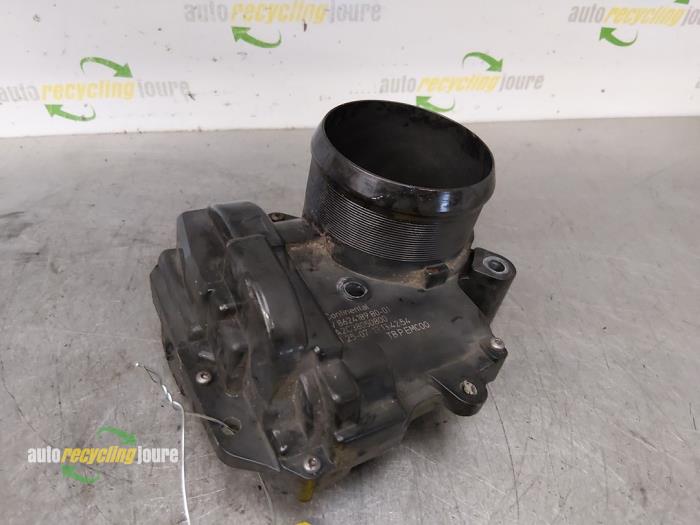 Gasklephuis van een BMW 1 serie (F20) 116i 1.6 16V 2013