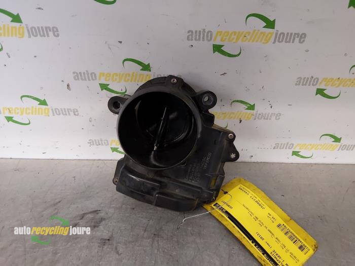 Gasklephuis van een BMW 1 serie (F20) 116i 1.6 16V 2013