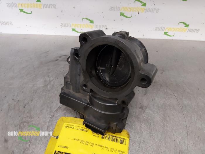 Gasklephuis van een BMW 1 serie (F20) 116i 1.6 16V 2013