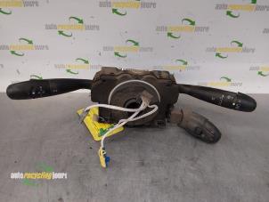 Gebruikte Combischakelaar Stuurkolom Peugeot 206 SW (2E/K) 1.4 HDi Prijs € 74,99 Margeregeling aangeboden door Autorecycling Joure B.V.